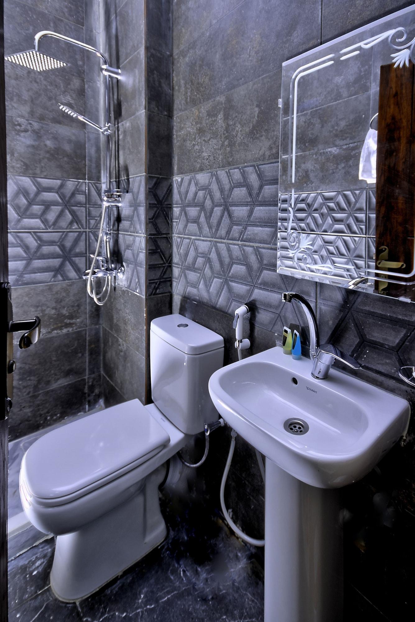 The Square Boutique Hotel Кайро Екстериор снимка